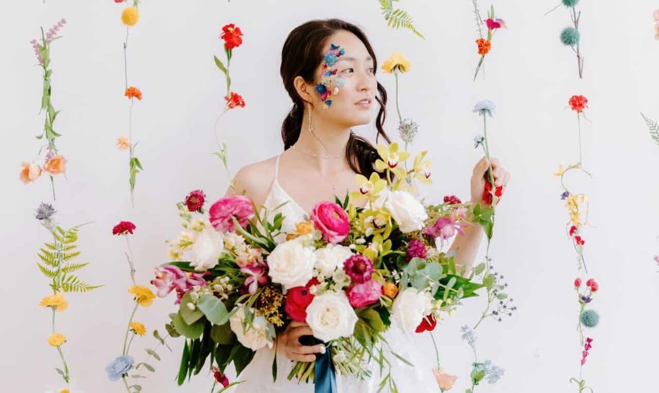summer wedding colors decoration a bride with a flower bouquet