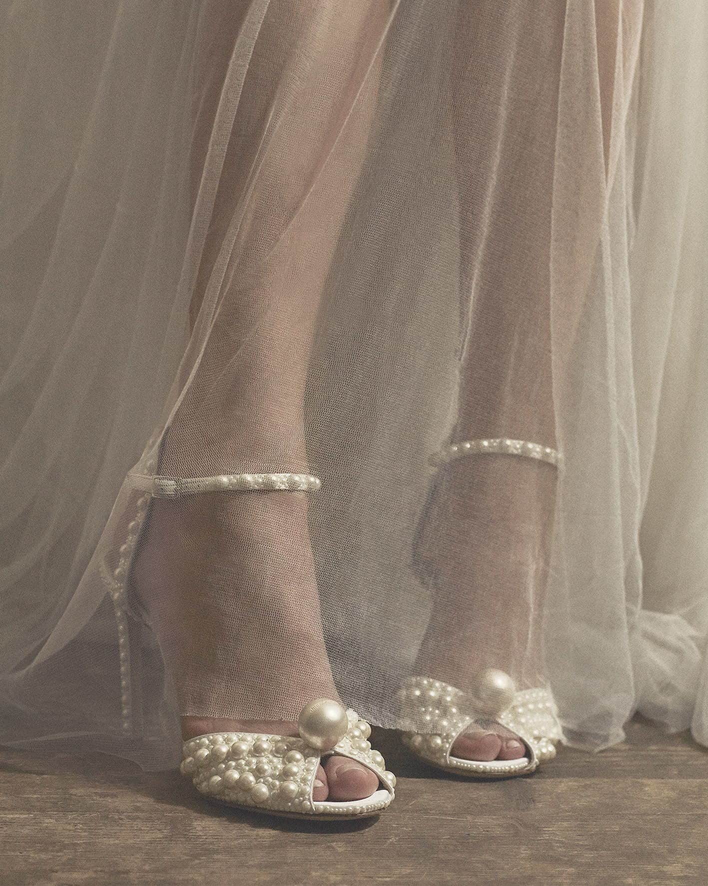 bridal-style-details-2 bride's wedding shoes with pearls