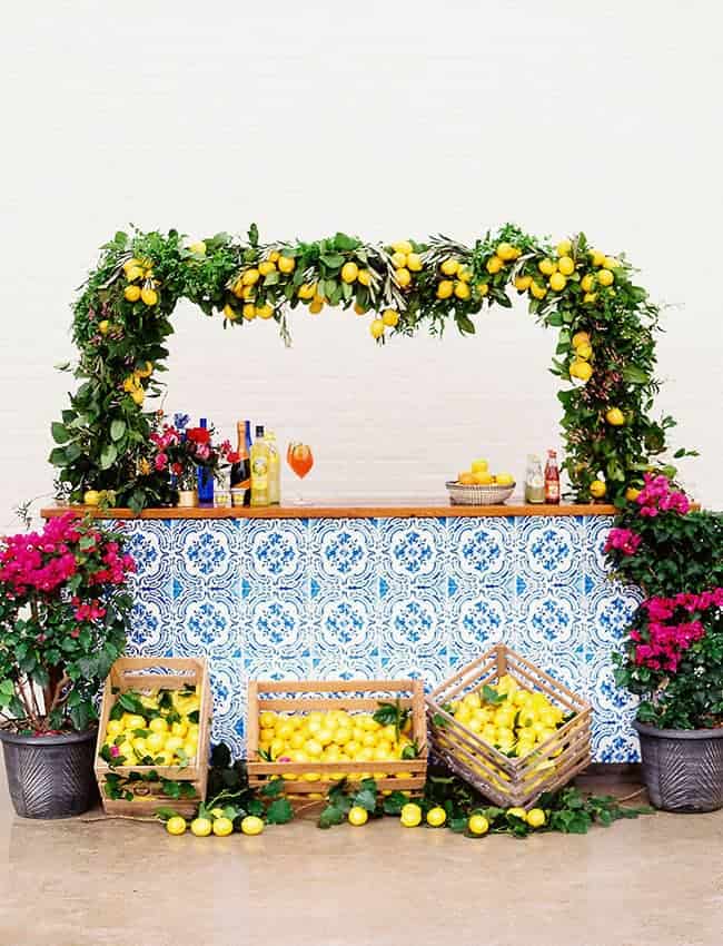 wedding cocktail bar decoration in capri style