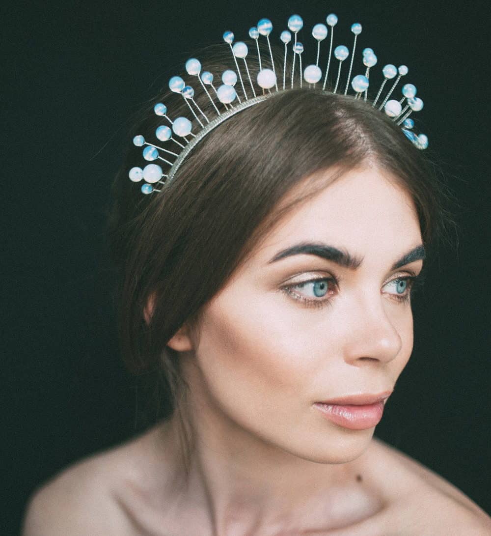 moonstone-bridal-jewellery-7 bride hair accessories with moonstone jewellery