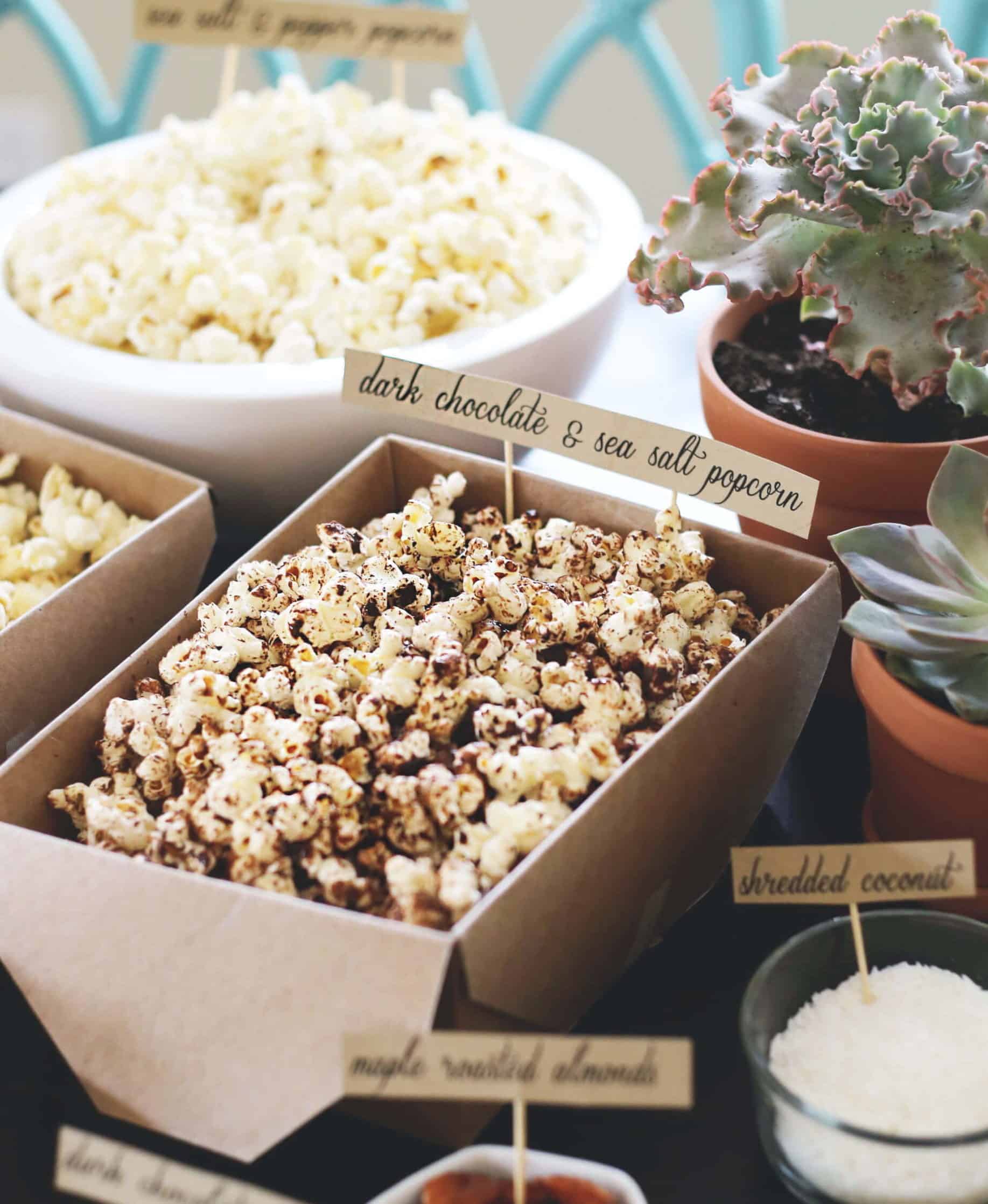 reception-interactive-catering-stations6 wedding catering station sweet popcorn