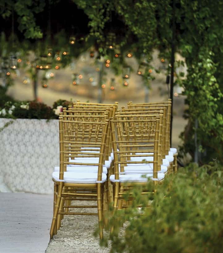 shabby-chic-romantic-6 wedding ceremony decoration