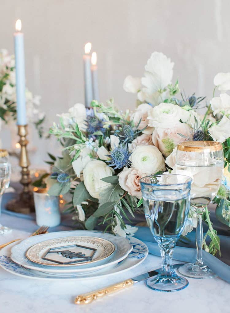 wedding table decoration with dusty blue details