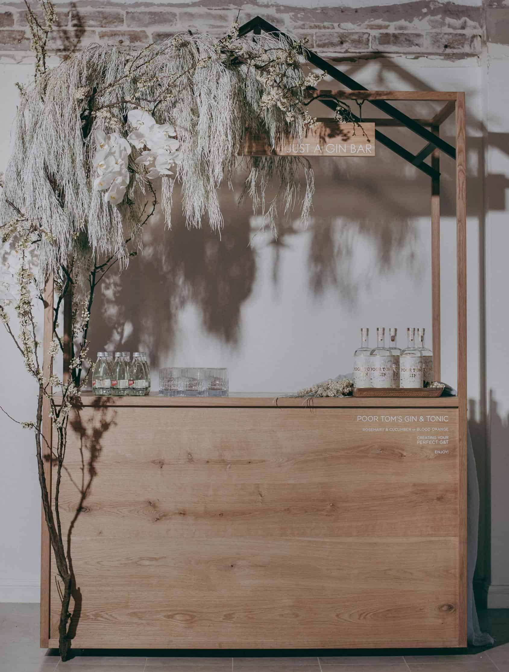 wedding-dinner-foodstations-4 drinks stations