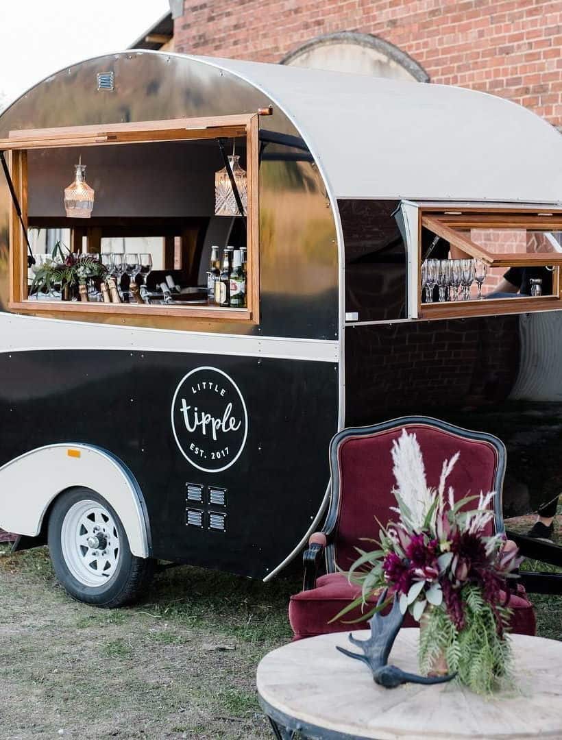 wedding-dinner-foodstations-5 drinks stations
