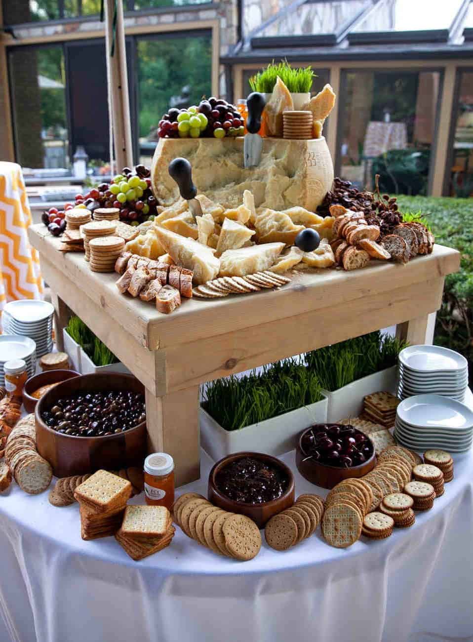 wedding-reception-wedding-catering-1 wedding catering with fruits and biscuits