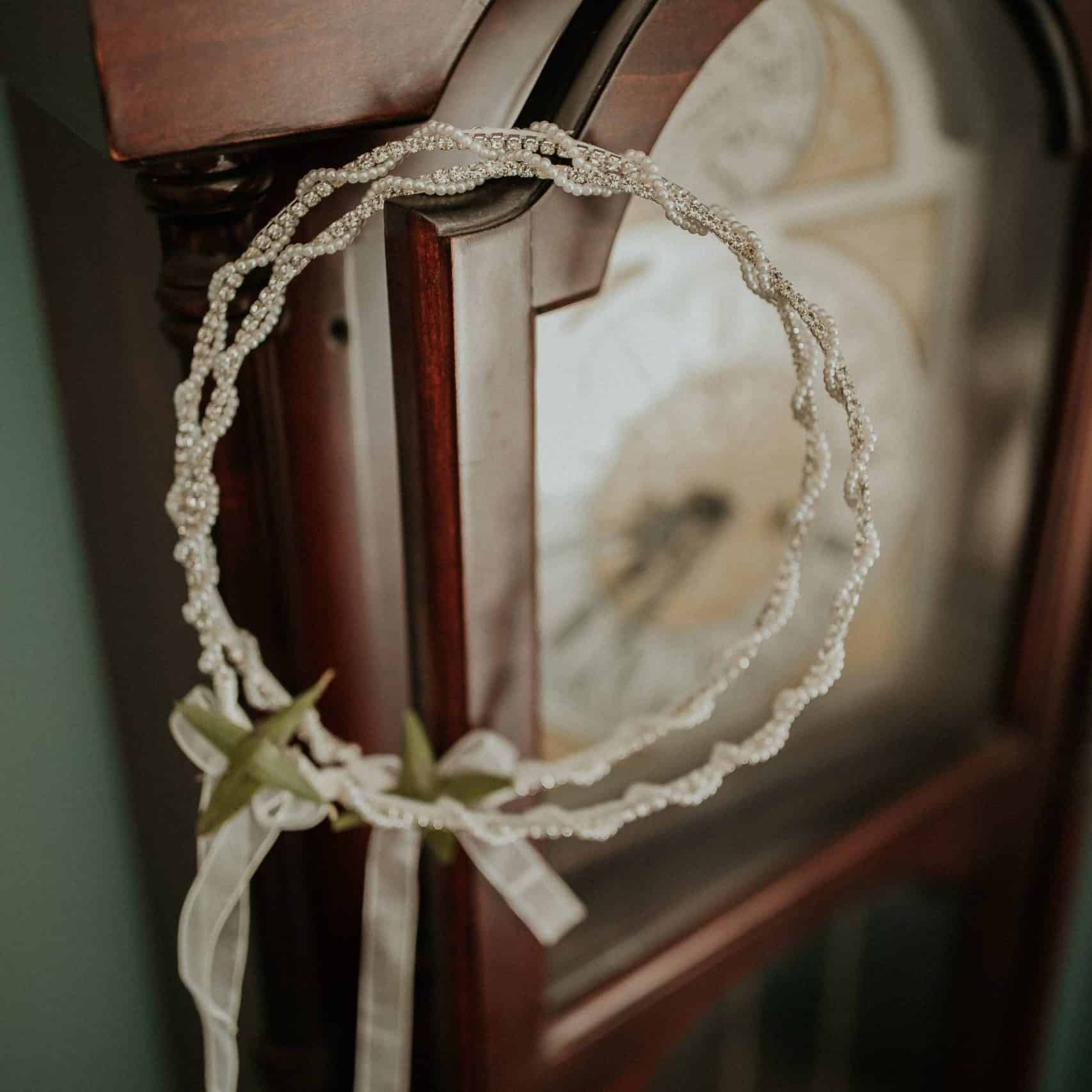 white-gold-seaside-1